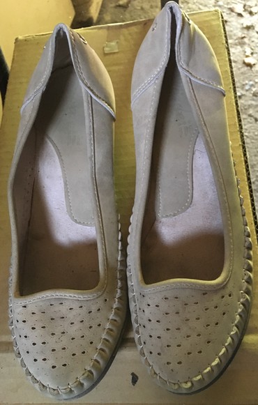 bez zenske cizme: Ballet shoes, Aldo, 39