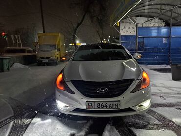 Hyundai: Hyundai Sonata: 2011 г., 2 л, Автомат, Газ, Седан