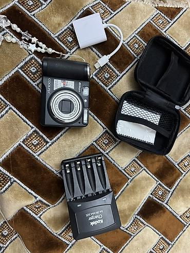 nikon: Компактная фотокамера Nikon Coolpix P50 - Матрица 8.1 Мп. - Объектив — 4