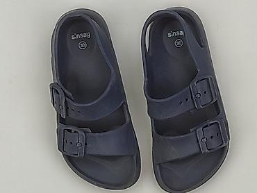 sinsay micro shorts: Sandałki 30, Używany — 1
