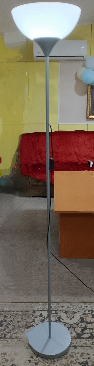 sto za terasu: Podna lampa, bоја - Siva, Upotrebljenо