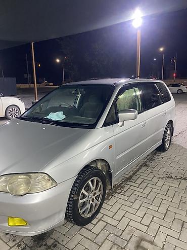 купить автомобиль audi a4: Honda Odyssey: 2000 г., 2.3 л, Автомат, Бензин, Минивэн — 3