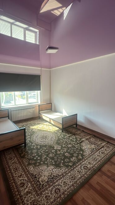 бишкек дом продажа: 200 м², 4 комнаты, Бронированные двери, Евроремонт, Парковка