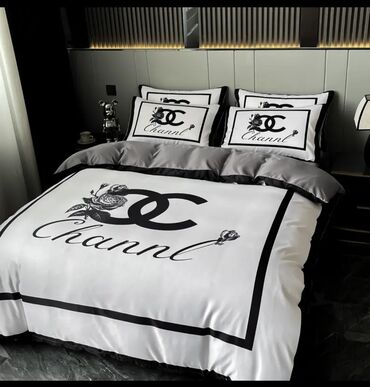 подушки спальные: Постельное белье — важный атрибут комфортного сна, делающий спальное