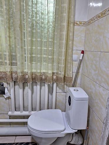 Продажа коттеджей и домов: Предлагается дом, оснащенный козырьком для защиты от солнца и осадков — 10