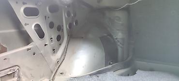 BMW: BMW 5 series: 1989 г., 3 л, Механика, Бензин, Седан — 5