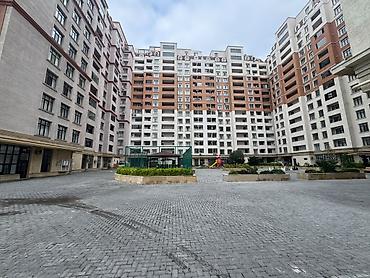 esey satisi: 4 otaqlı, Yeni tikili, 144 kv. m — 1