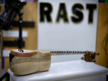 Klassik gitaralar: Tar, Tut ağacından hazırlanmış Rast Musiqi alətləri Mağazamızin