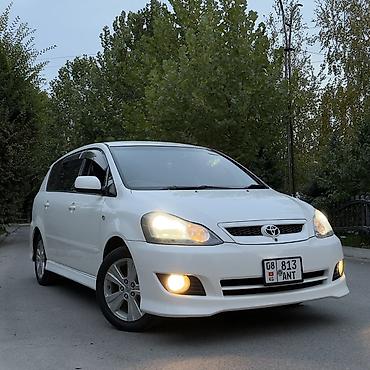 Toyota Ipsum: 2004 г., 2.4 л, Автомат, Бензин, Минивэн