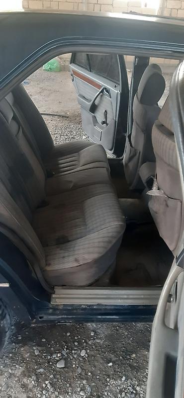 mercedes vito 8 1: Mercedes-Benz E-Class: 2.5 l | 1992 il Sedan — 7