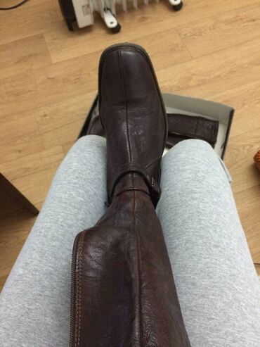 Другая женская обувь: ! Много отличной женской обуви! 41-42 размер -черные замшевые — 15