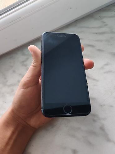 2.el macbook: IPhone SE 2020, Qara, Barmaq izi — 1