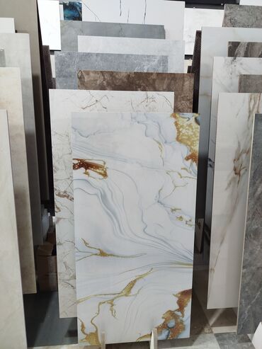 kafel metlax qiymetleri 2023: Böyük ölçülü keramika/porcelan plitələr vitrin nümunələri. - Üslub