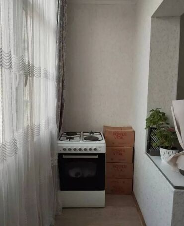 снять квартиру бишкек месяц: 1 бөлмө, Кыймылсыз мүлк агенттиги, Чогуу жашоосу жок, Жарым -жартылай эмереги бар