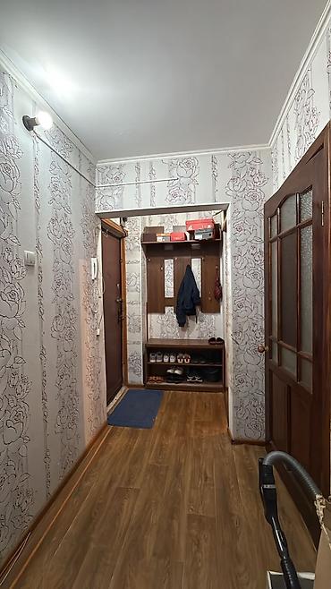 Продажа квартир: 2 комнаты, 46 м², 4 мкр 104 серия, 2 этаж, Косметический ремонт — 7