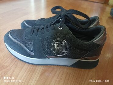 Women's Footwear: Tommy Hilfiger, 38.5, color - Black