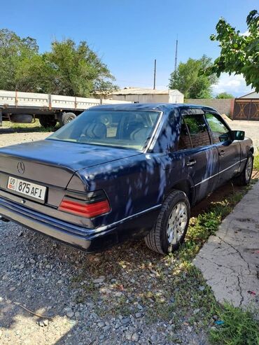 mercedes benz w201: Mercedes-Benz W124: 1989 г., 2.6 л, Механика, Бензин, Седан