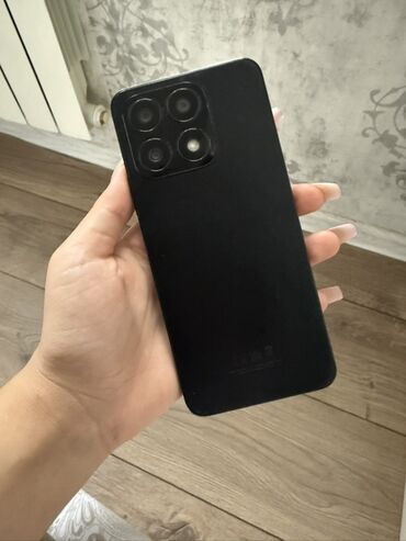 Changan: Məhsul: Qara rəngli smartfon Wp :099-382-53-32 - Korpus: Mat qara