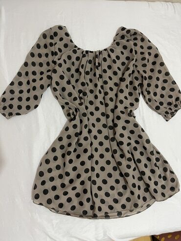 Bluze: Ženska garderoba – paket različitih komada U ponudi je set modernih — 2