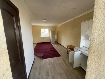 сдаю комнаты иссык куль: 20 м², 1 комната, Теплый пол, Бронированные двери, Забор, огорожен
