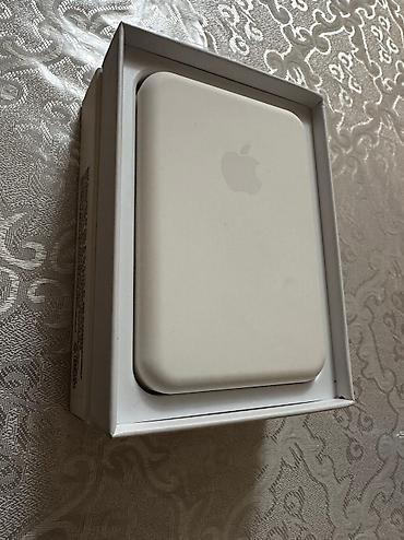 Техника и электроника: Power bank от продукции Apple Беспроводная зарядка для вашего iPhone  — 2
