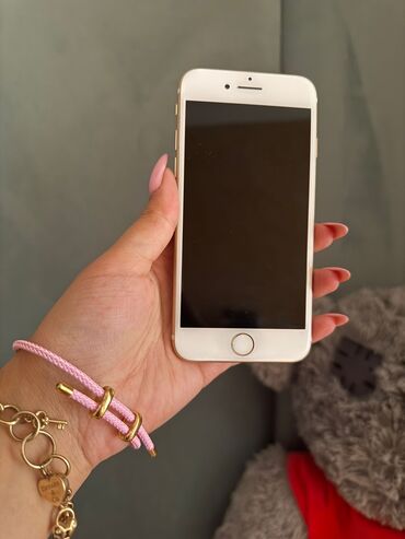 Apple iPhone: IPhone 7, Qızılı, Barmaq izi