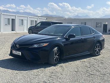 lexus gs 200: Toyota Camry: 2020 г., 2.5 л, Автомат, Бензин, Седан — 1