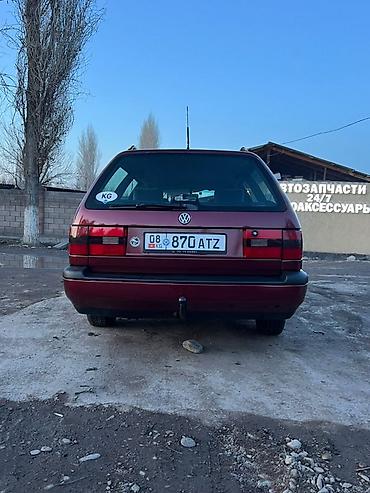 Volkswagen: Volkswagen Passat Variant: 1994 г., 2 л, Механика, Бензин, Универсал — 7