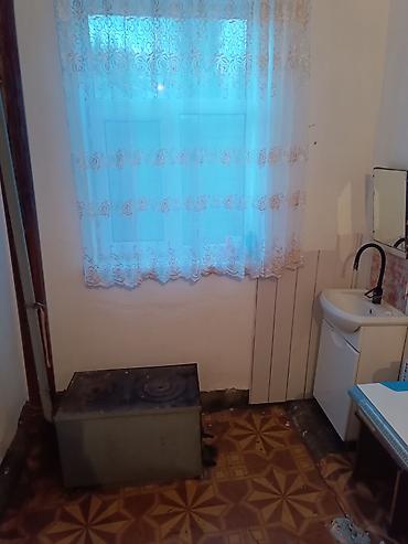 Продажа домов: 3 комнаты, 35 м², 4 соток, Бишкек, Мурас-Ордо ж/м Собственник — 10