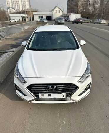 нюндай соната: Hyundai Sonata: 2018 г., 2 л, Автомат, Газ, Седан