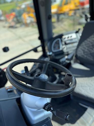 ekskavatör: Whatsapla Elaqe Saxlayin (jcb ekskavator-yükləyici — 9