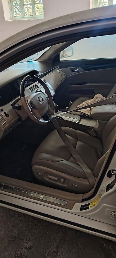 Транспорт: Toyota Avalon: 3.5 л | 2006 г. Седан — 7
