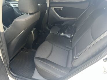 Hyundai: Hyundai Elantra: 1.6 l | 2015 il Sedan -da lalafo.az — 6 Hyundai: Hyundai Elantra: 1.6 l | 2015 il Sedan — 6