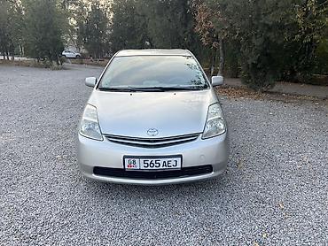560 sec: Toyota Prius: 2005 г., Гибрид, Лифтбек — 1