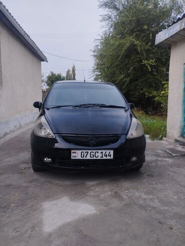 авто мицубиси: Honda Fit: 2002 г., 1.5 л, Вариатор, Бензин