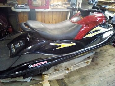 водные скутеры цена: Продам гидроциклы Ямаха Yamaha, Polaris!!! 2. черная ямаха gp700 -