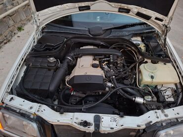 Mercedes-Benz: Mercedes-Benz C-Class: 2.3 l | 1998 il Sedan — 9