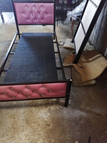 Çarpayılar: Yeni, Təknəfərlik çarpayı, Bazasız, Matrassız, Siyirməsiz, Azərbaycan — 25