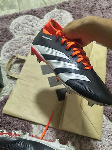 predator бутсы: Оригинальные бутсы Adidas predator покупал за 8000 тысяч причина — 4