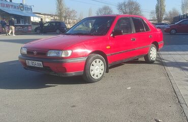 Nissan: Nissan Sunny: 1993 г., 1.6 л, Механика, Бензин, Седан