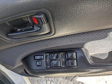 Toyota: Toyota Probox: 2004 г., 1.5 л, Автомат, Бензин, Универсал — 14