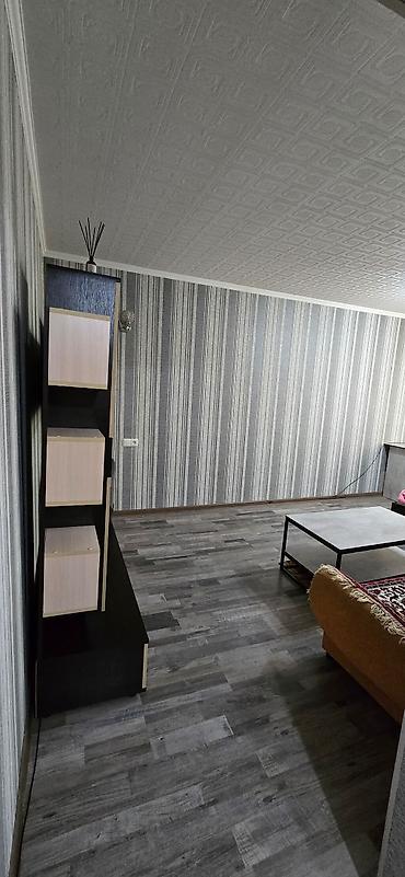Продажа квартир: 1 комната, 32 м², 7 мкр 104 серия, 4 этаж — 8