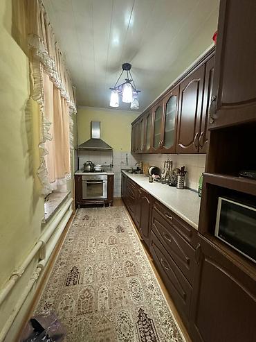 Продажа коттеджей и домов: 🏠Продается дом в районе Аламединского базара Немецкого стиля, высокий — 13