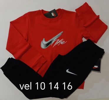 Komplet trenerke: Nike, 122-128, Unisex — 7