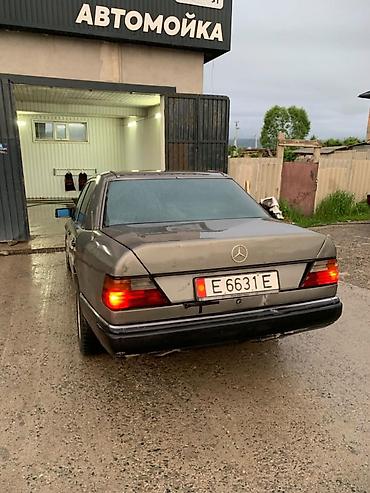 гитара на мерс 124: Mercedes-Benz W124: 1992 г., 2 л, Механика, Бензин, Седан — 5