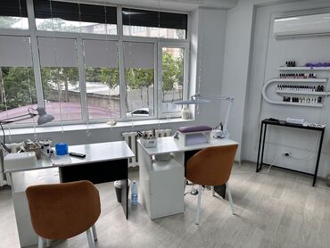 кресло для компьютера б у: Продаю готовый бизнес Московская 191 В салоне имеются 2 кушетки для