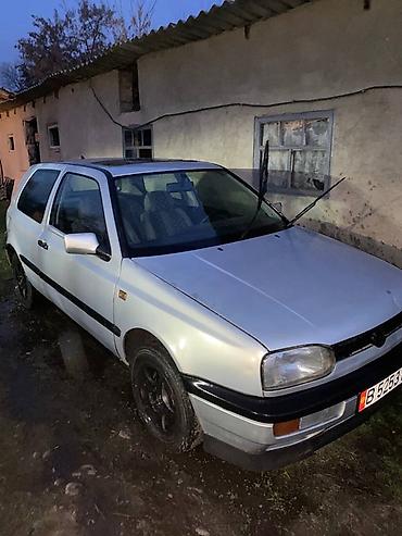 sr group: Volkswagen Golf: 1993 г., 1.4 л, Механика, Бензин, Хэтчбэк — 2