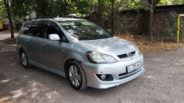 срочно срочно продаю машина: Toyota Ipsum: 2003 г., 2.4 л, Автоматические, Газ, Минивэн