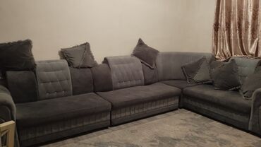 мятина: Угловой диван, цвет - Серый, Б/у