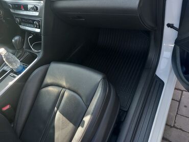 Трансфер, пассажирские перевозки: Каракол, Кордай КПП, ЗиЛ Такси, легковое авто | 4 мест at lalafo.kg — 6 Трансфер, пассажирские перевозки: Каракол, Кордай КПП, ЗиЛ Такси, легковое авто | 4 мест — 6